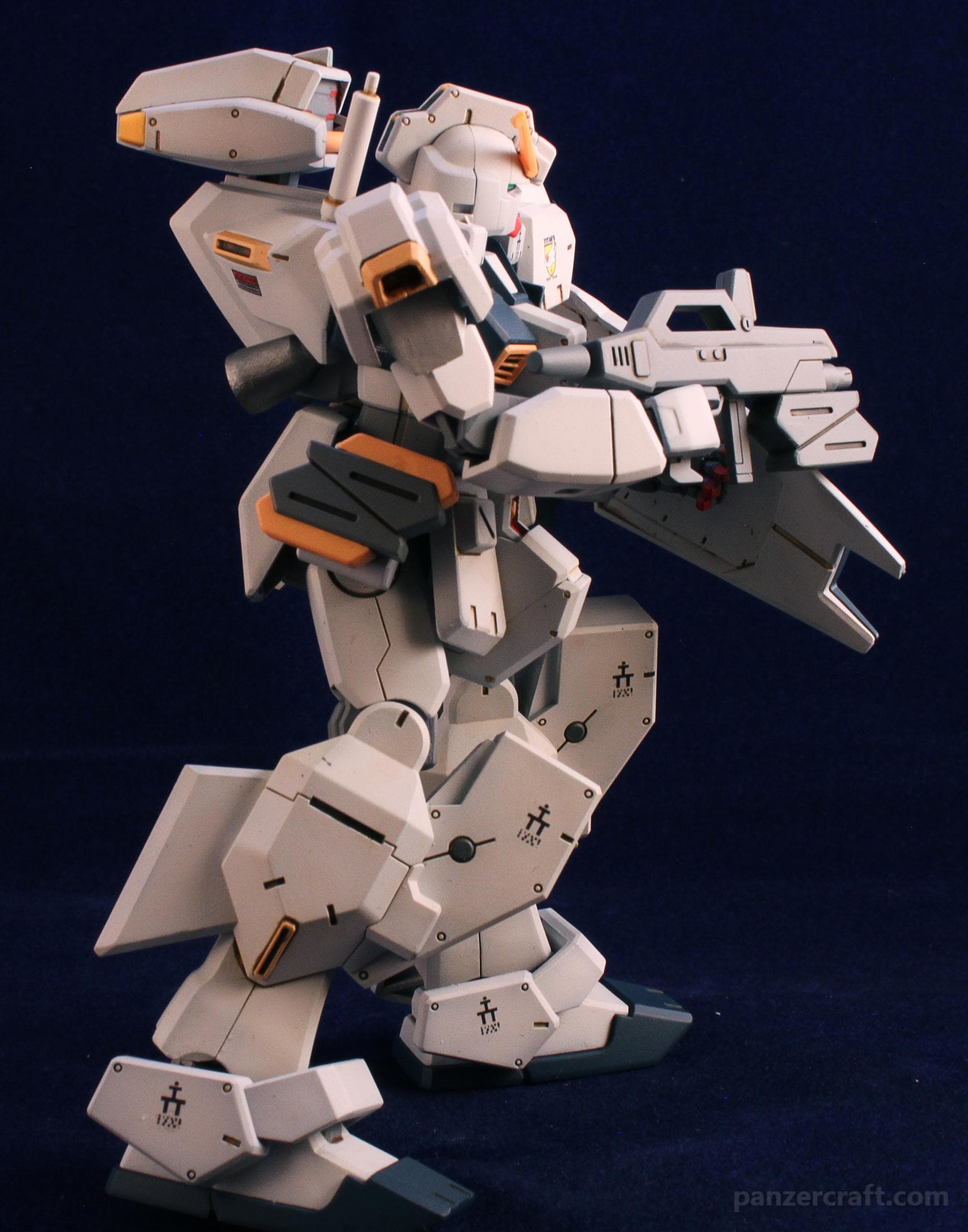 HG RX-121-1 Gundam TR-1 [Hazel Custom] (7)
