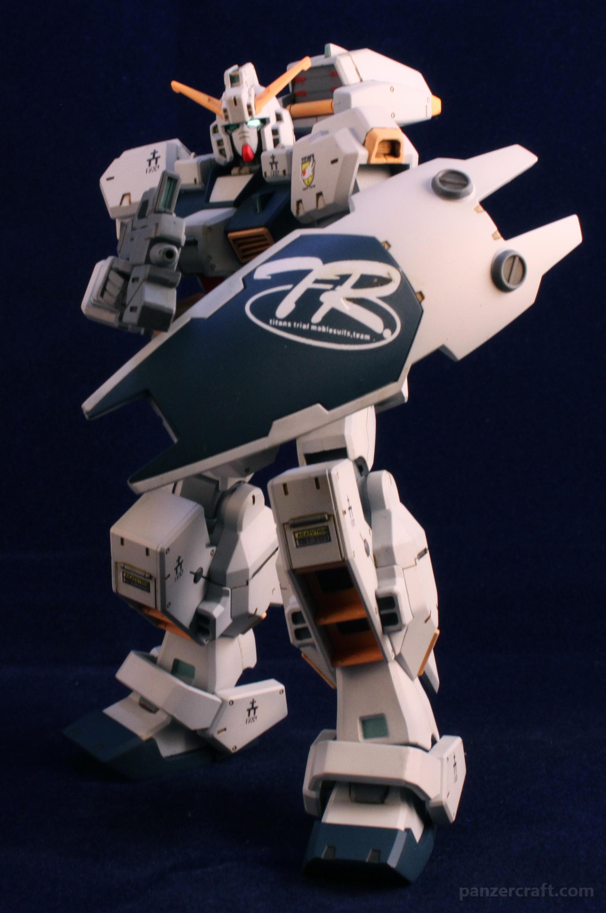 HG RX-121-1 Gundam TR-1 [Hazel Custom] (8)
